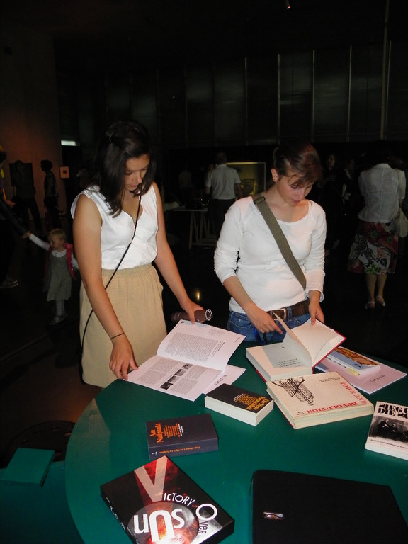 111_9862_JPG-1318804884