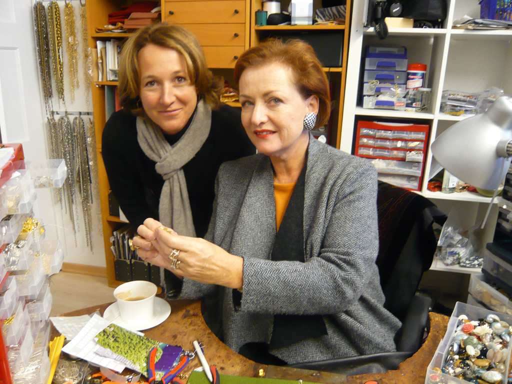 schmuckdesign_lilli_heinzle_jpg-1318804402