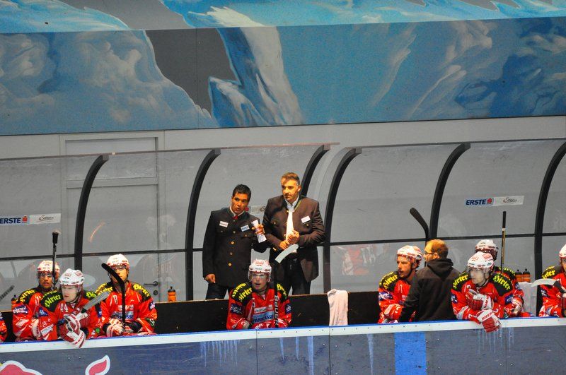 16102011eishockeyaktivnews015.JPG