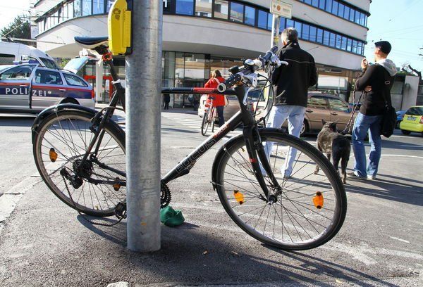 normal_17102011fmt_pkwkontrafahrrad_mw_03.JPG