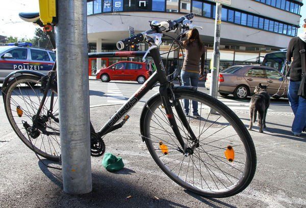 normal_17102011fmt_pkwkontrafahrrad_mw_06.JPG
