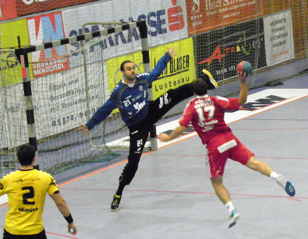 112_9335_JPG-1318895735