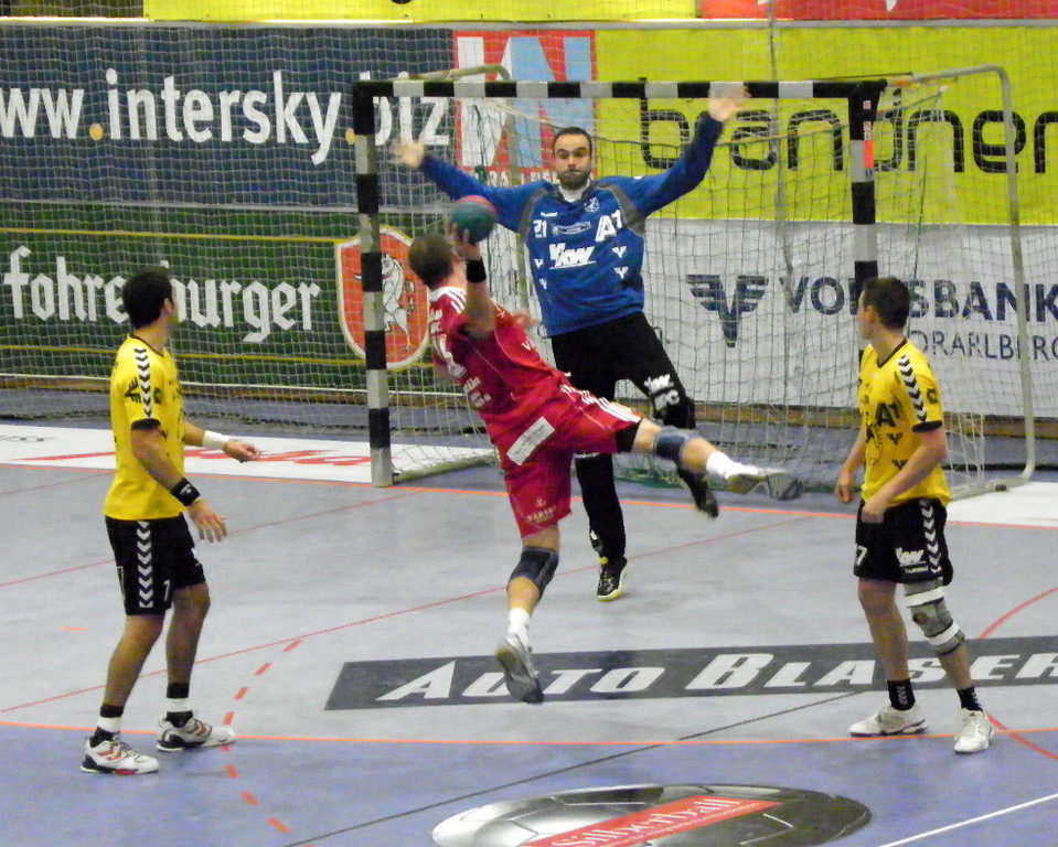 112_9350_JPG-1318895747