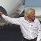 Milliardär Branson weihte ersten kommerziellen Weltraumbahnhof ein