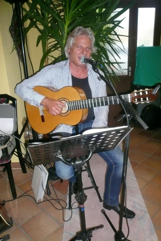 K800_P1110986_JPG-1318931739