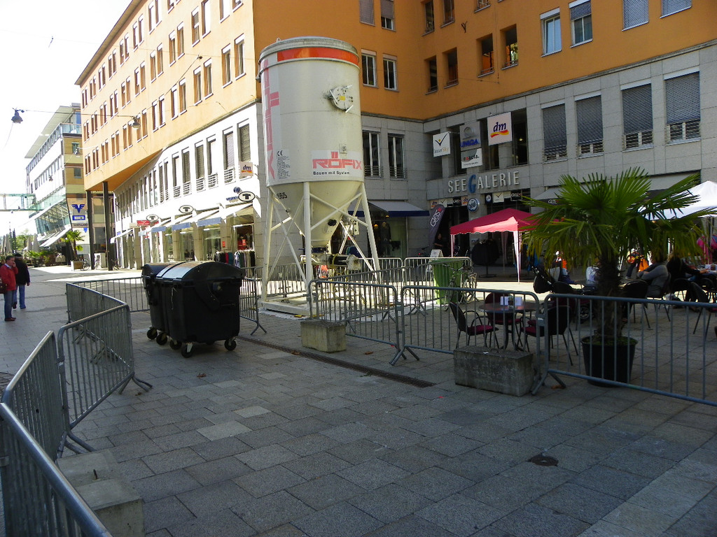 112_8689_JPG-1318973123