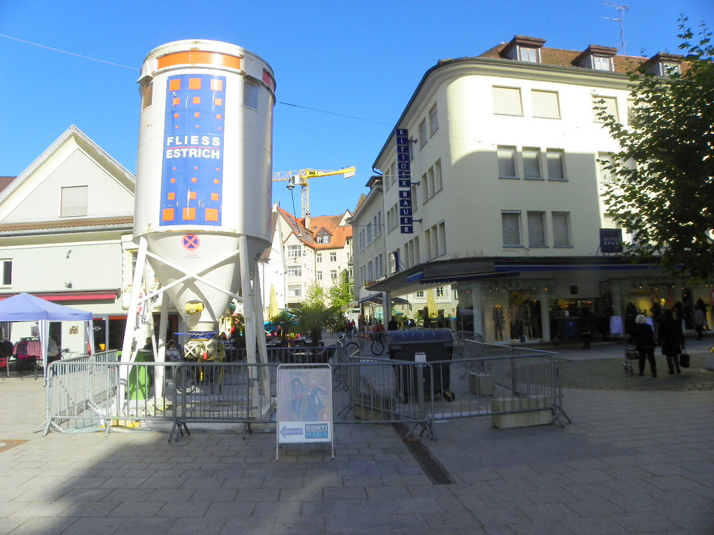 112_8692_JPG-1318973143