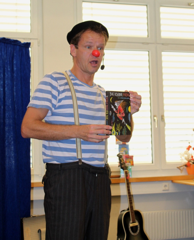 Buecherei Clown DIDO Leseanimation 2011 _4__jpg-1319025224
