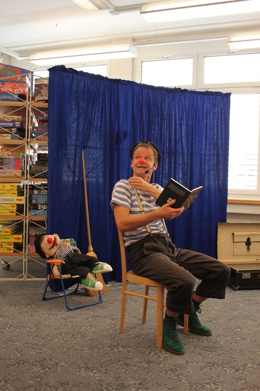 Buecherei Clown DIDO Leseanimation 2011 _23__jpg-1319025359