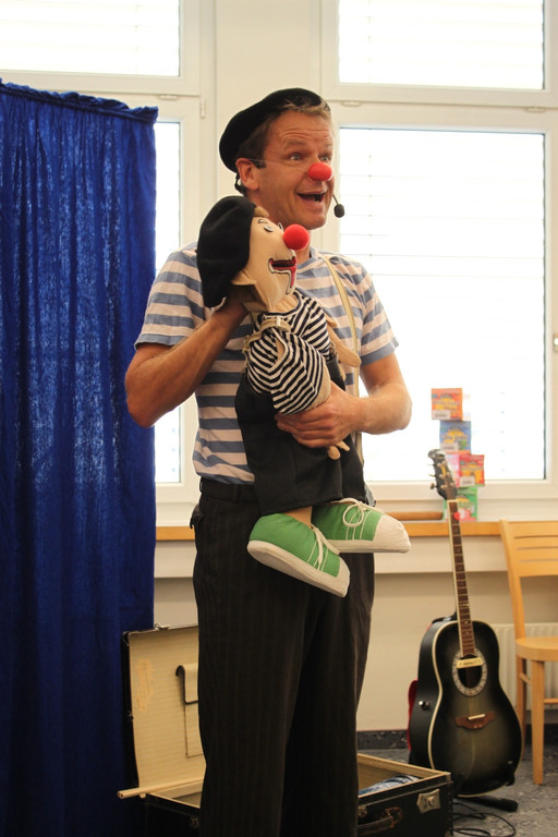 Buecherei Clown DIDO Leseanimation 2011 _26__jpg-1319025377