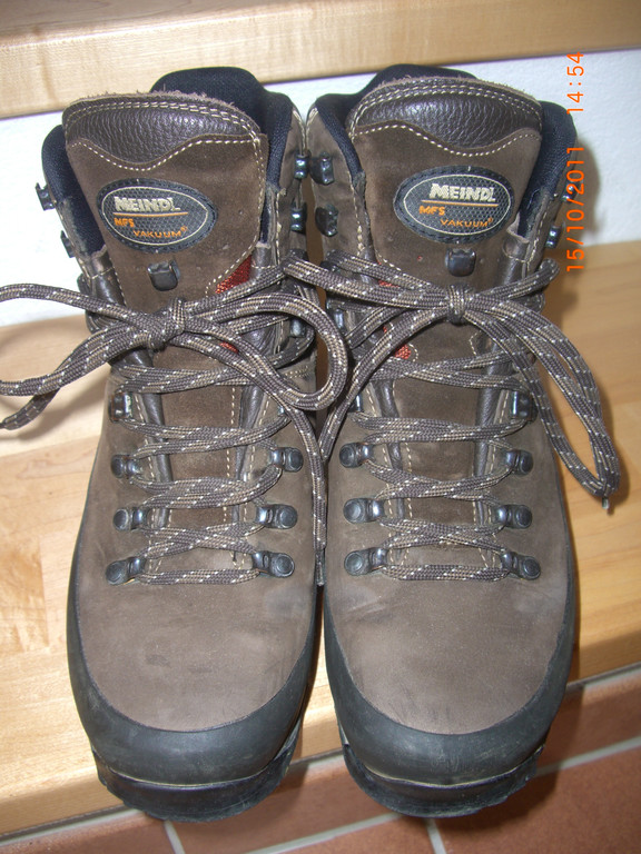 CIMG2195_JPG-1319032480