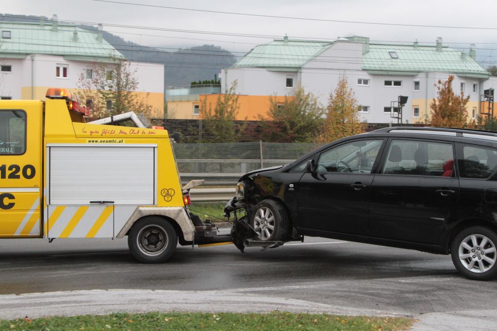 normal_19102011puchffativnews_4.jpg