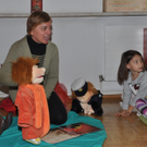Bibliothek-Puppenspiel
