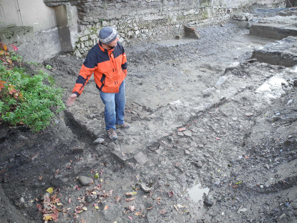 DSCN0403_JPG-1319290298