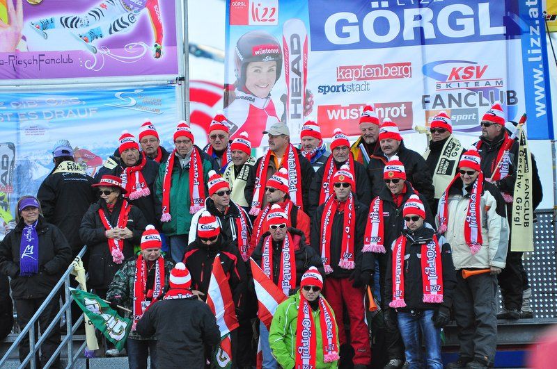 22102011fisrtlmbaktivnews005.jpg