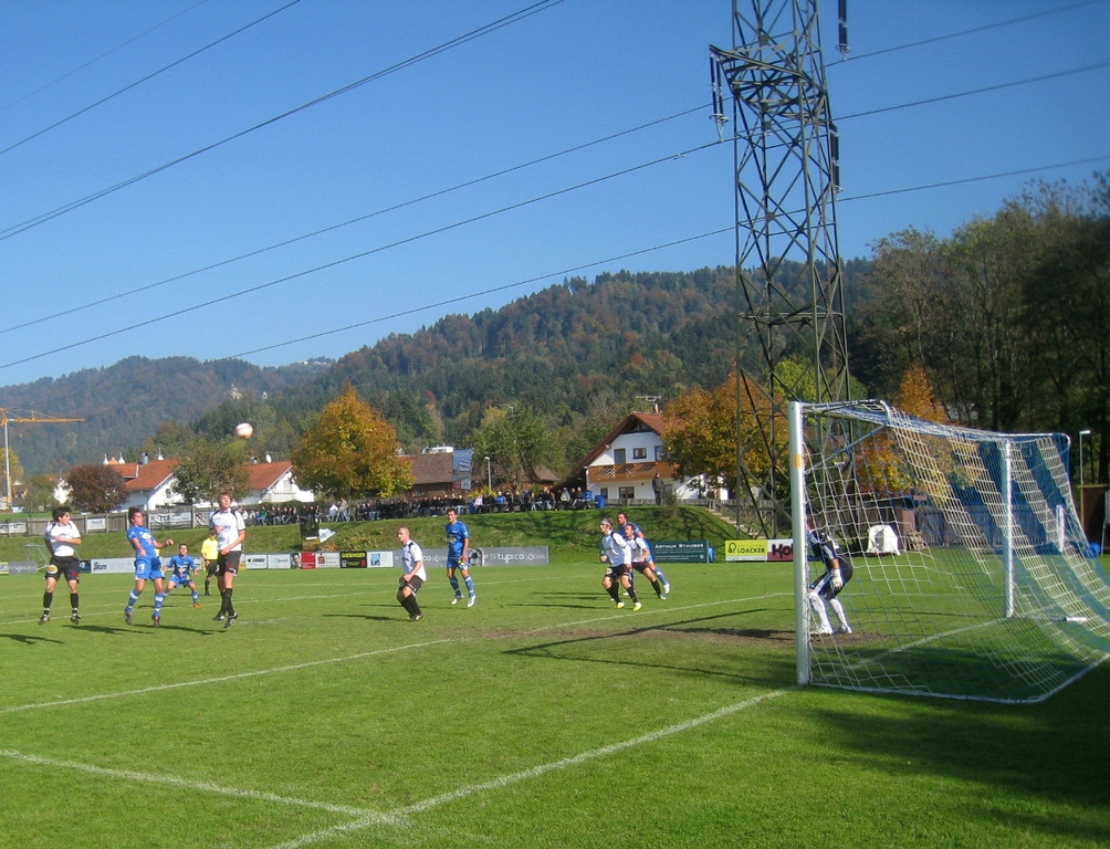 Fu__ball Spiel Langenegg NACH 22-10-2011 _4__jpg-1319300102