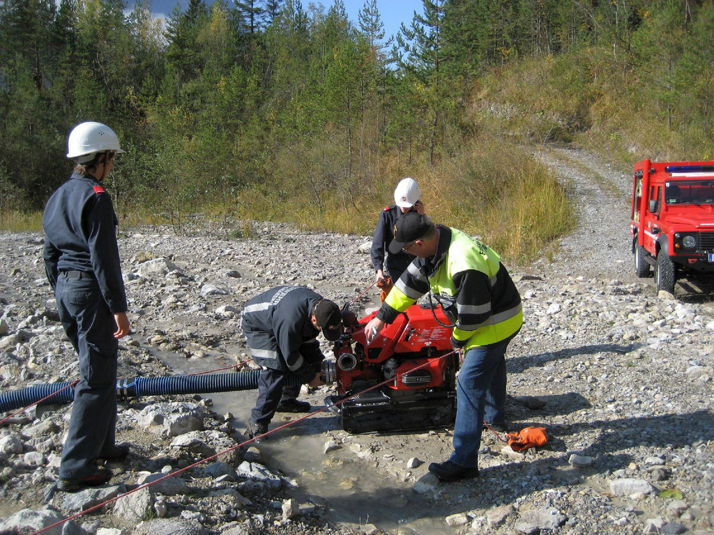 FWJ_Kreisuebung_151011_03_jpg-1319312217