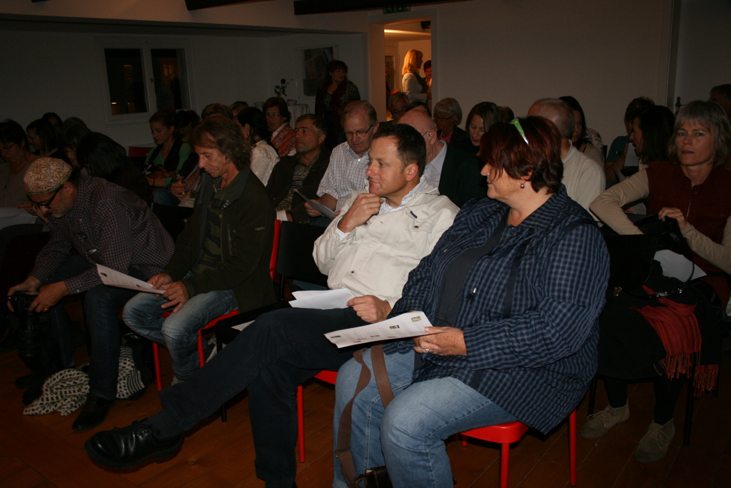 IMG_0015_JPG-1319314929