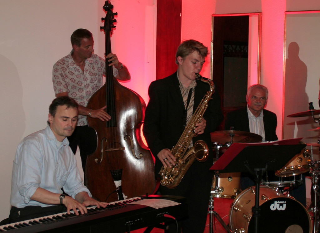 Jazz Tapas Badehaus 2011 _2__jpg-1319352082