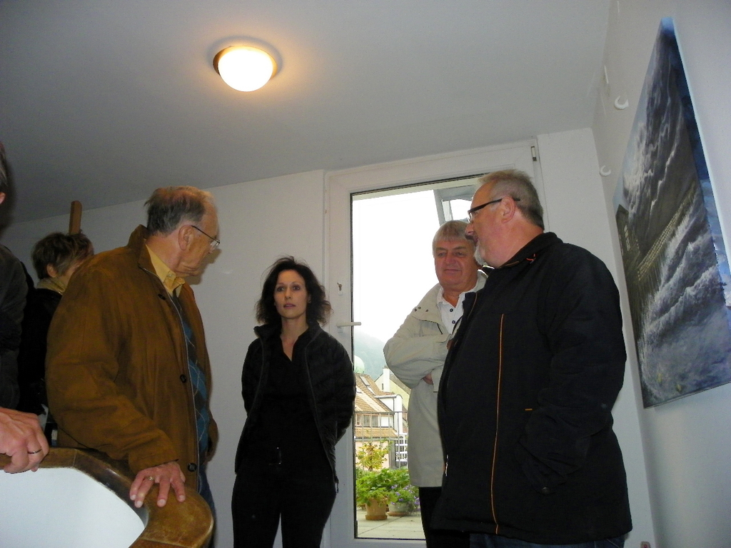 112_9184_JPG-1319385367