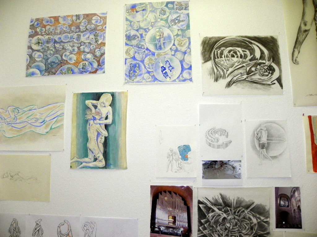 112_9163_JPG-1319387201