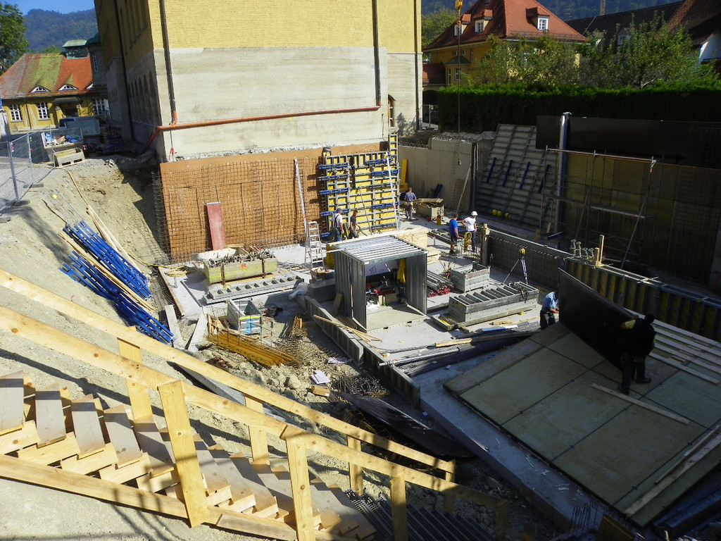 112_8173_JPG-1319388713