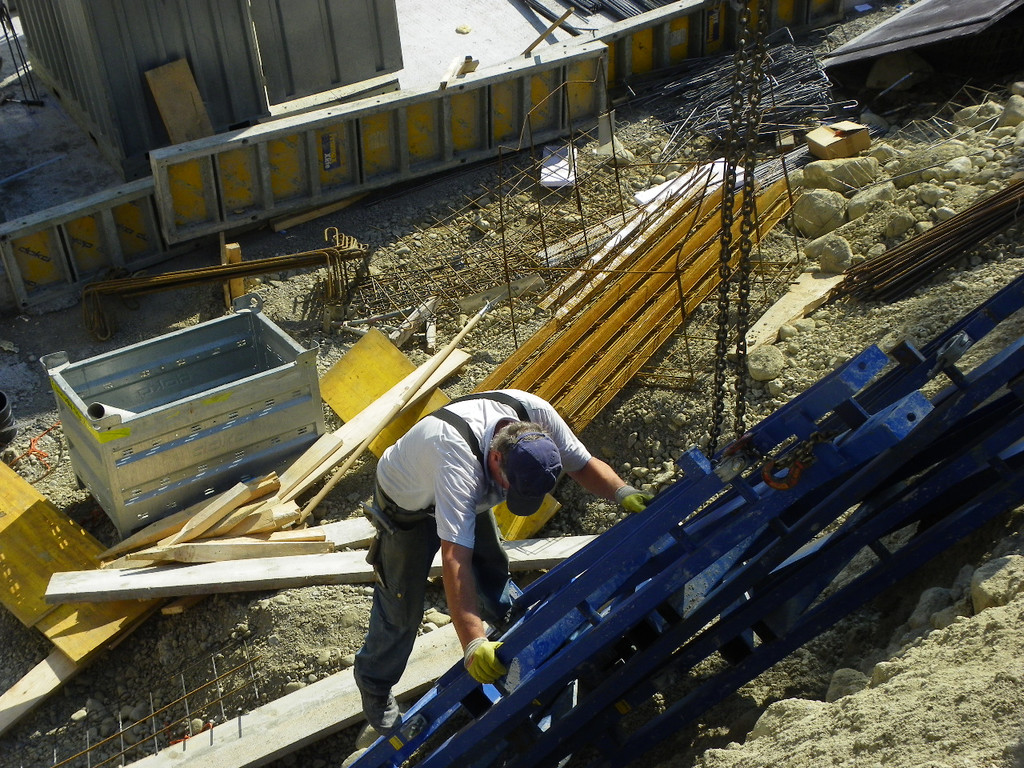 112_8214_JPG-1319388788