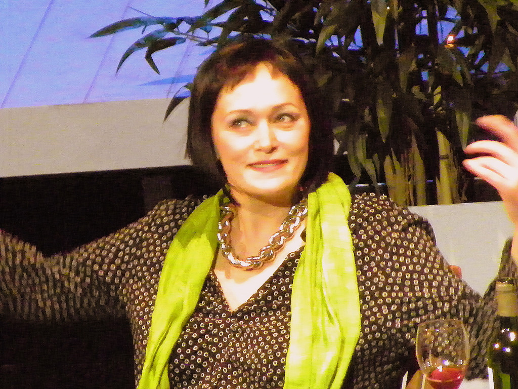 112_9004_JPG-1319390867