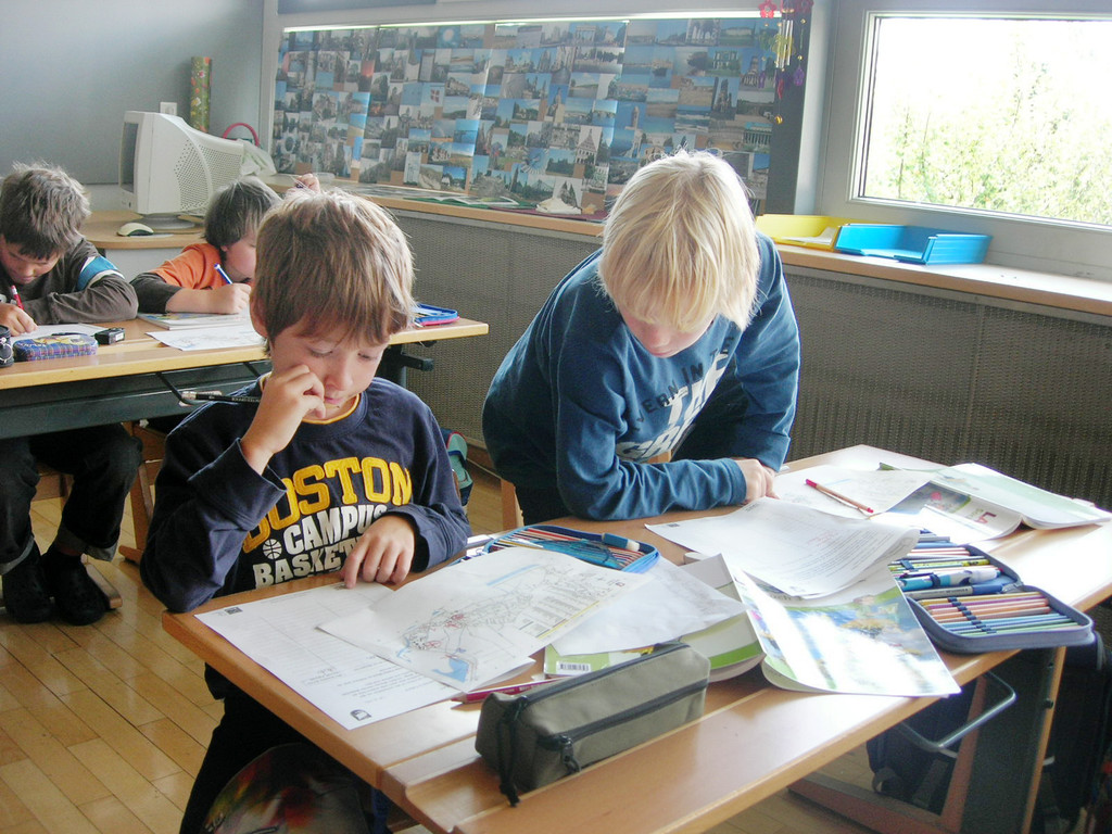 Kinder 3 VS_jpg-1319464554