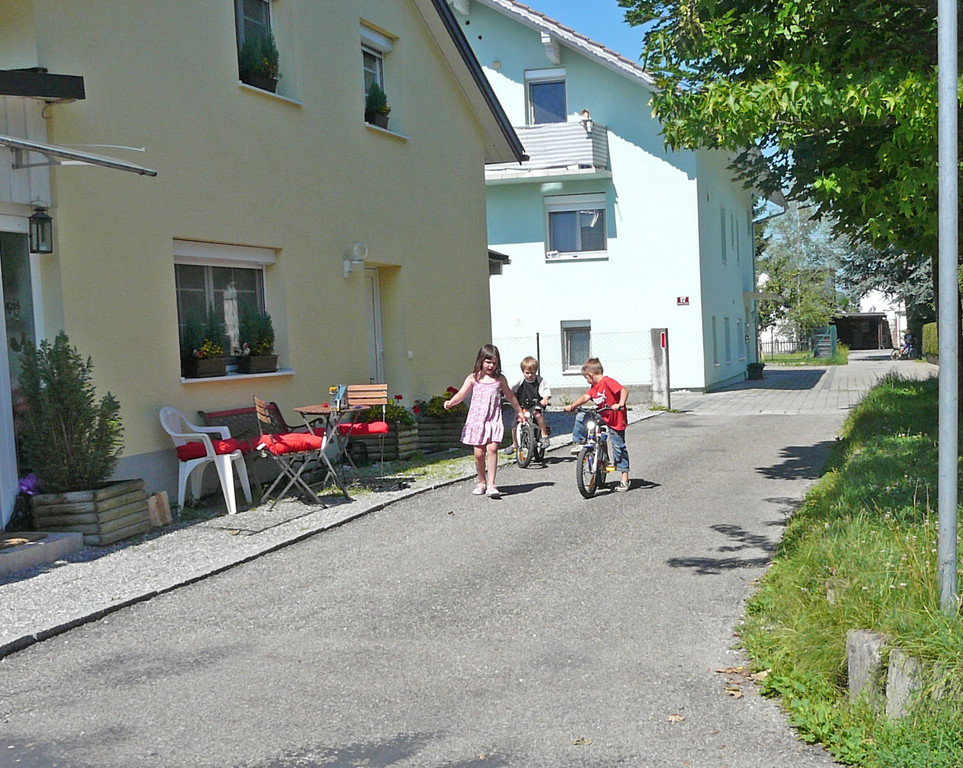 kinder Stra__e_jpg-1319465079