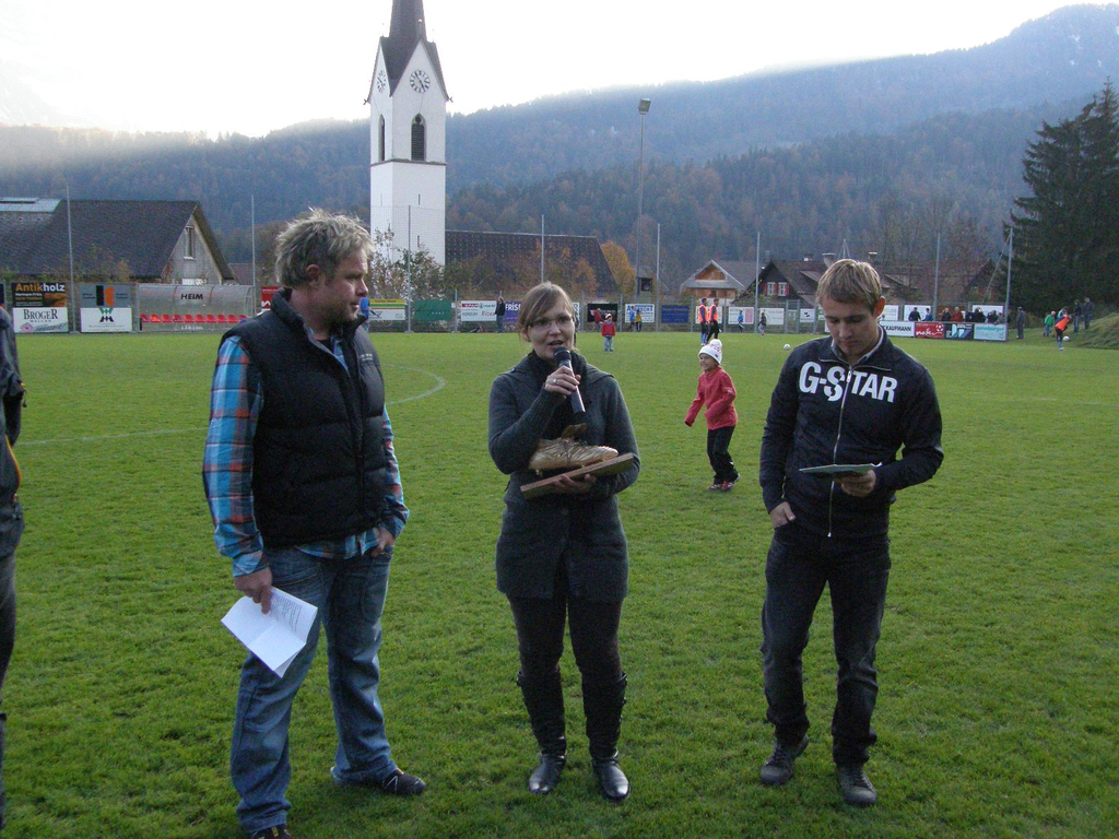 PA220042_JPG-1319469319