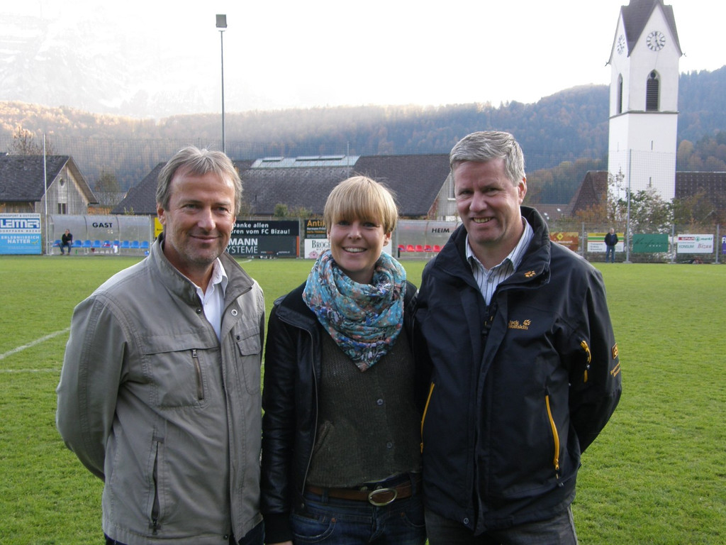 PA220049_JPG-1319469448