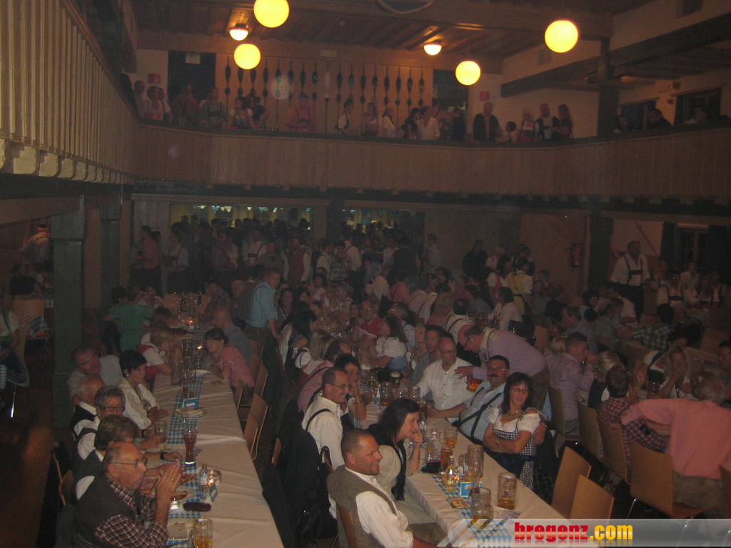 Oktoberfest Fluher Feuer 22_10_2011 032_jpg-1319621021.jpg