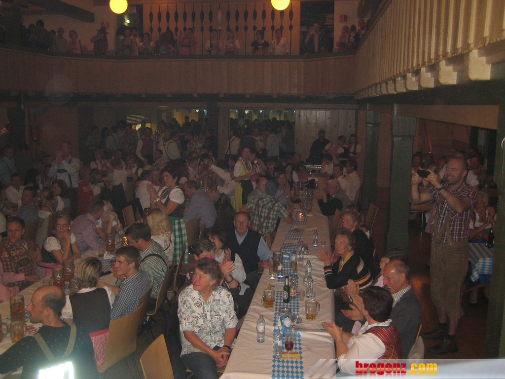 Oktoberfest Fluher Feuer 22_10_2011 038_jpg-1319621172.jpg