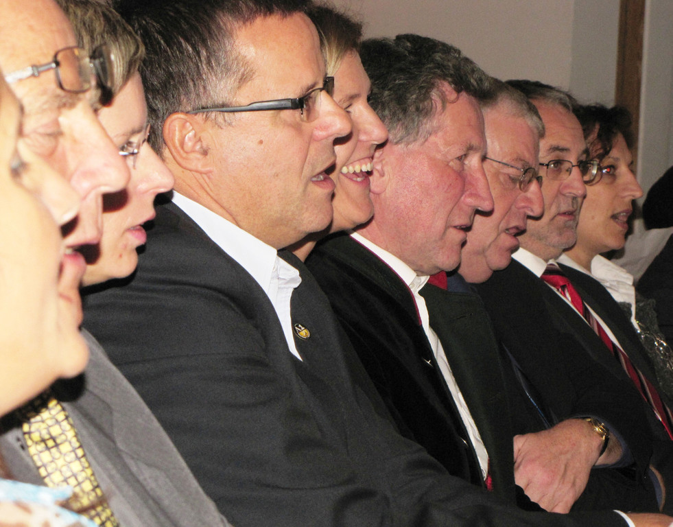 VHS Zeugnisverteilung 2_10_2009_1330_jpg-1319624264