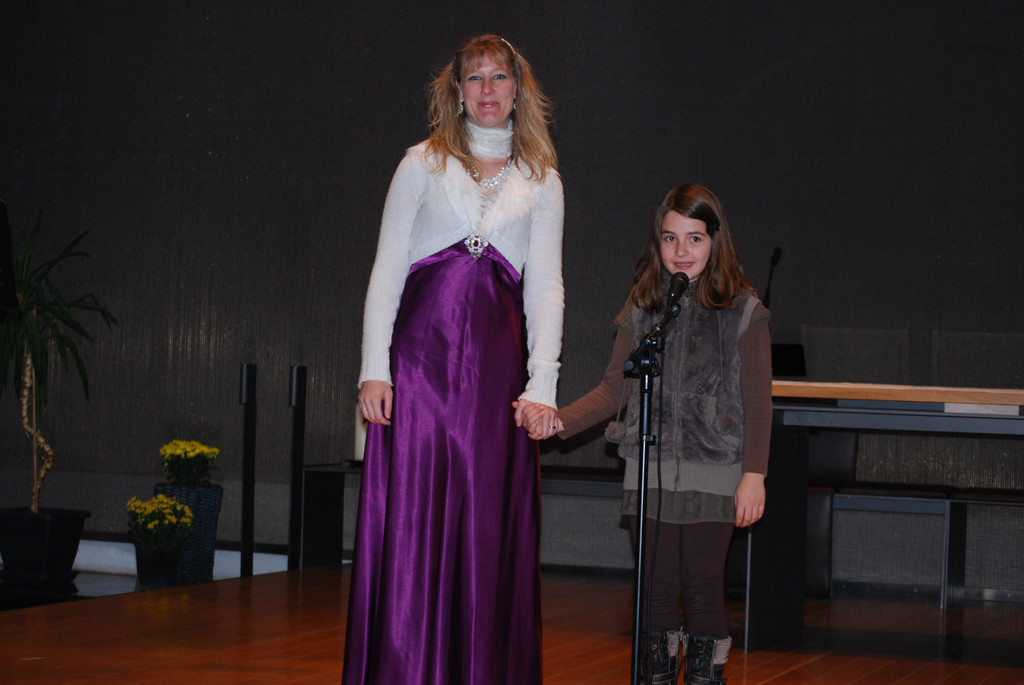 Die j__ngste S__ngerin.JPG