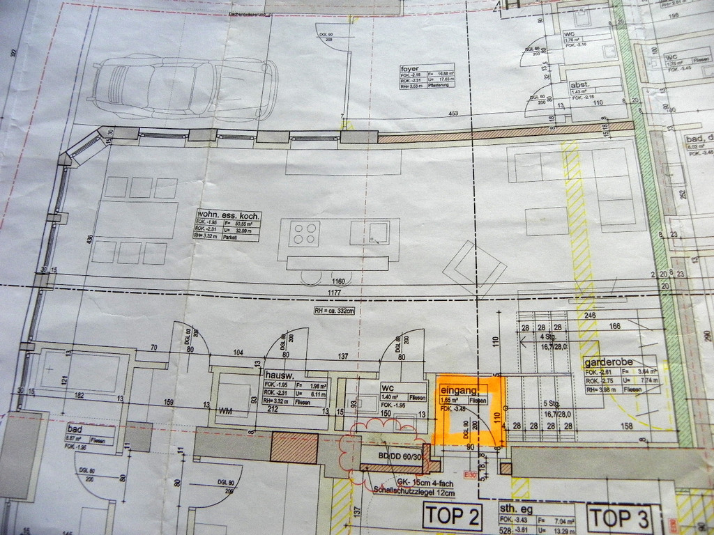 112_8163_JPG-1319715765