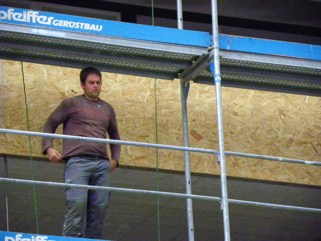 112_8823_JPG-1319730124