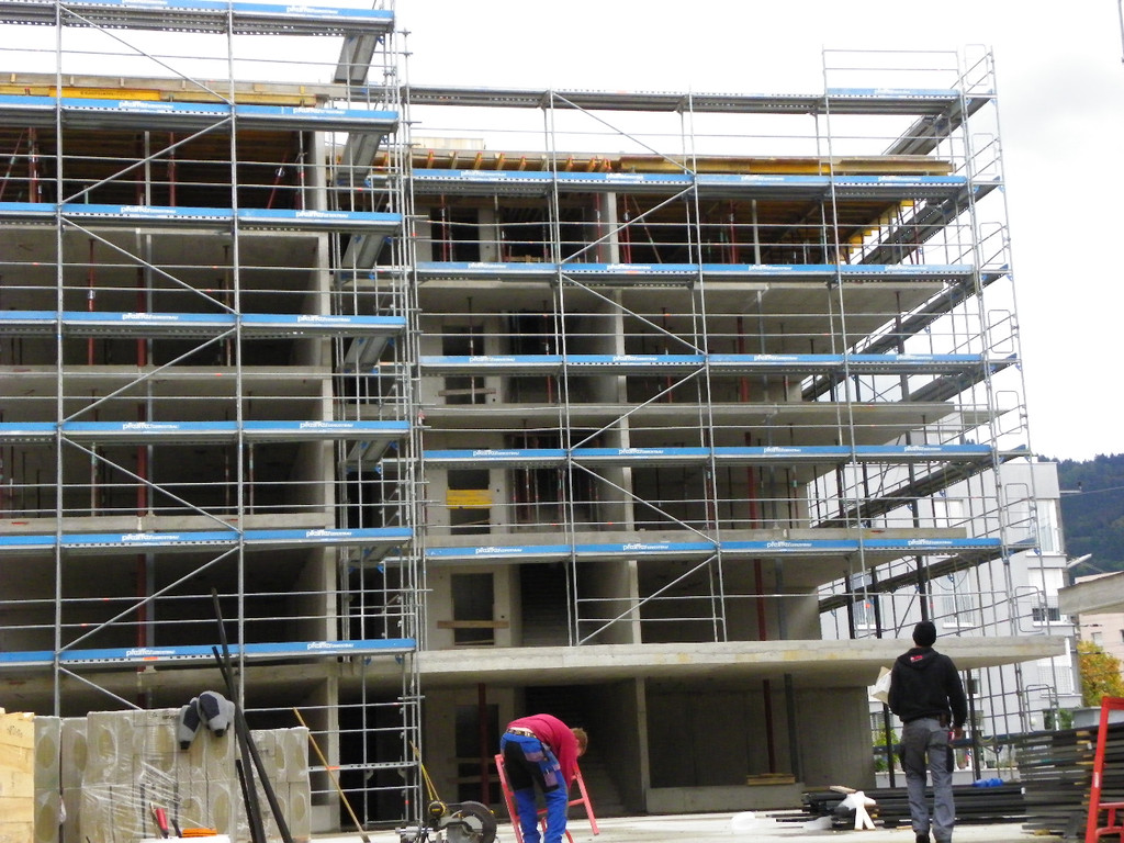 112_8834_JPG-1319730180