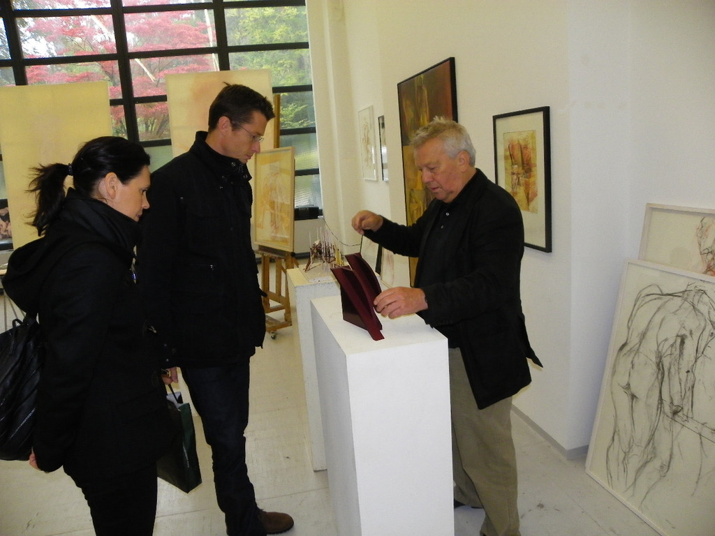 112_9094_JPG-1319752438