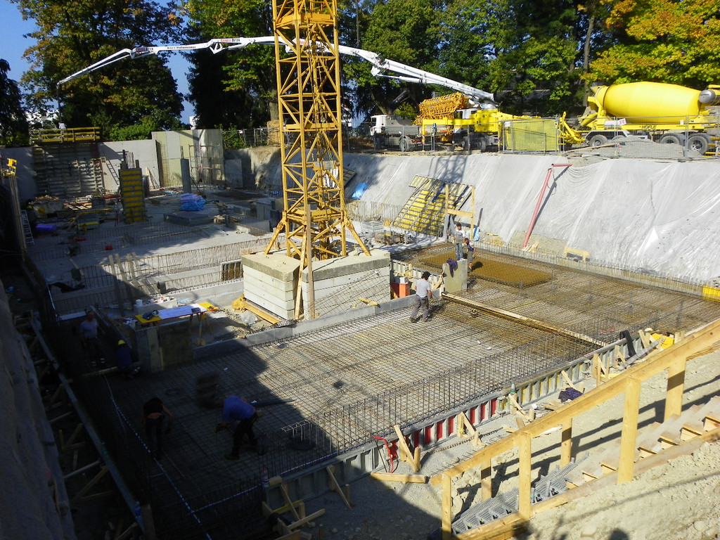 112_8175_JPG-1319784522