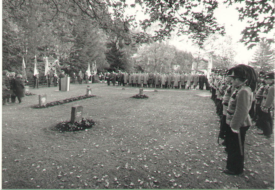 Gedenkfeier mit Sch__tzen_JPG-1319804673