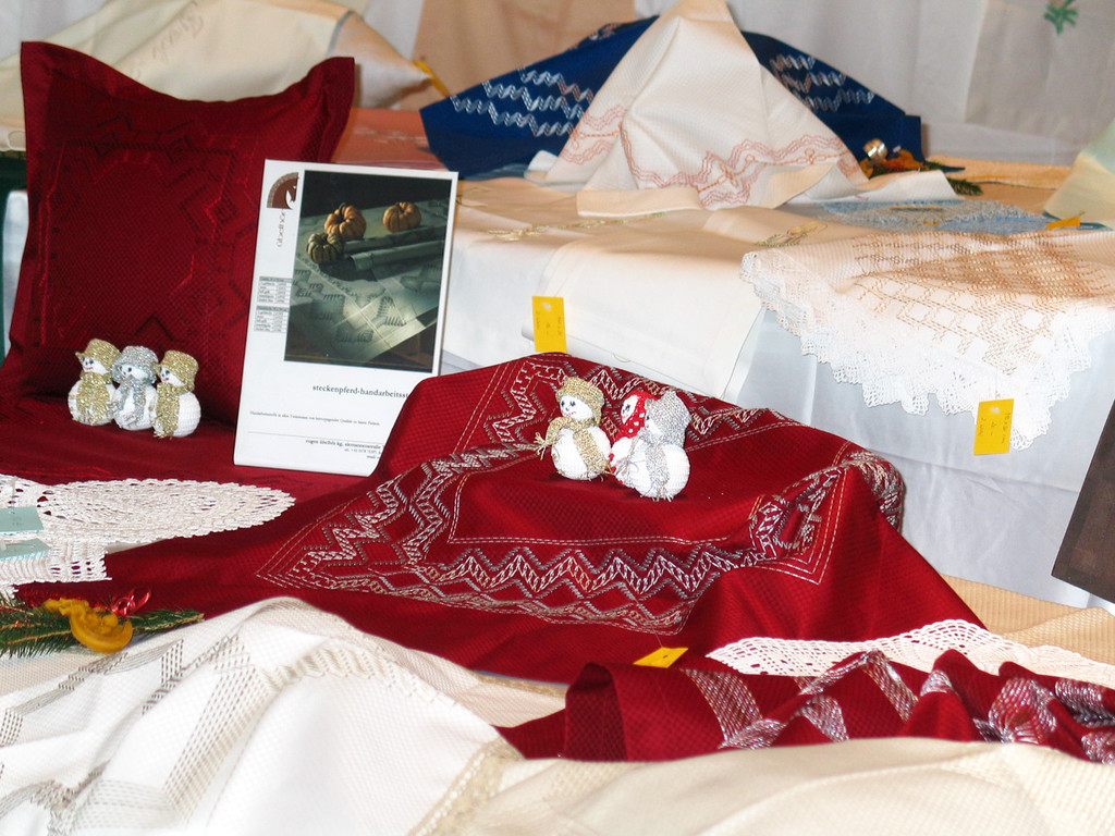 Frauenbazar 2_JPG-1319885224