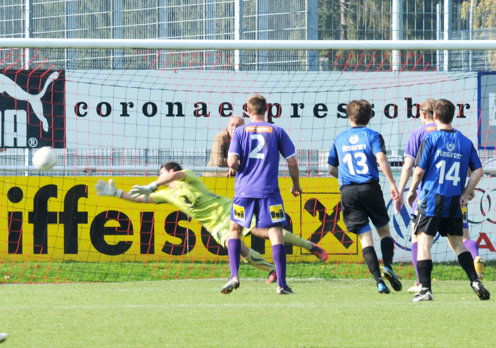 Viktoria-Nenzing 30_10_2011 156_jpg-1319989309