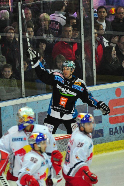 30102011eishockeymbaktivnews010.JPG