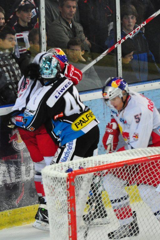 30102011eishockeymbaktivnews026.JPG