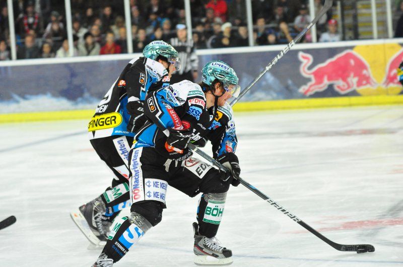 30102011eishockeymbaktivnews068.JPG