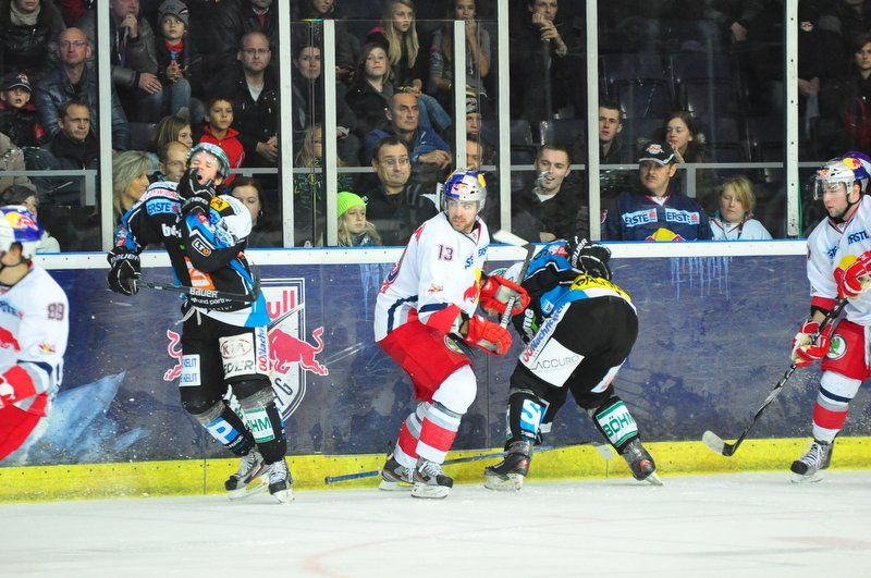 30102011eishockeymbaktivnews078.JPG