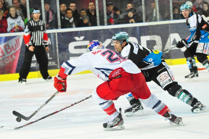 30102011eishockeymbaktivnews093.JPG