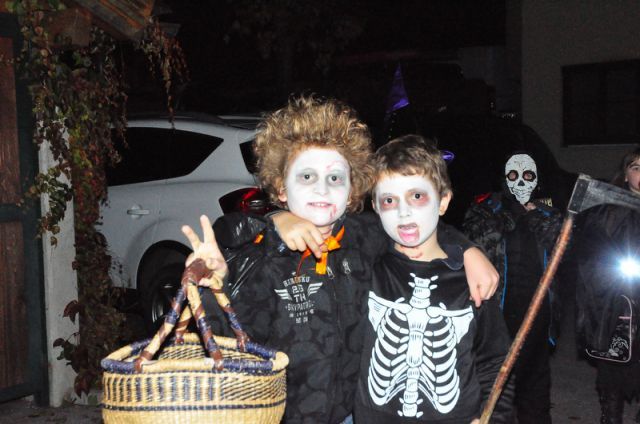 normal_31102011halloweenmbaktivnews003.JPG